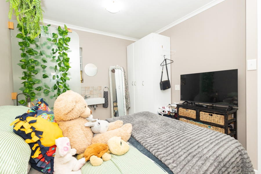 To Let 3 Bedroom Property for Rent in Bonnie Brae Western Cape